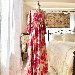 cream floral‎ maxi dress